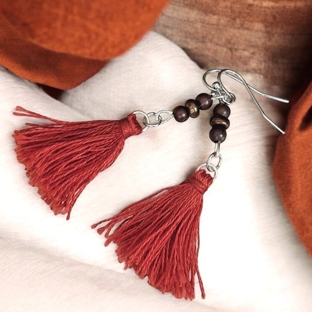 5 For $25💫Hippie Gypsy Burnt
Orange Beaded Tassels Earrings